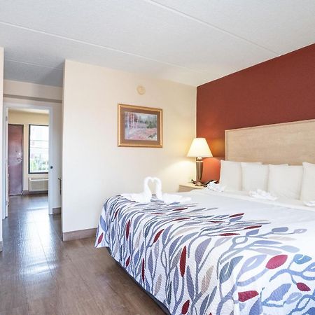 Red Roof Inn & Suites Pigeon Forge Parkway מראה חיצוני תמונה