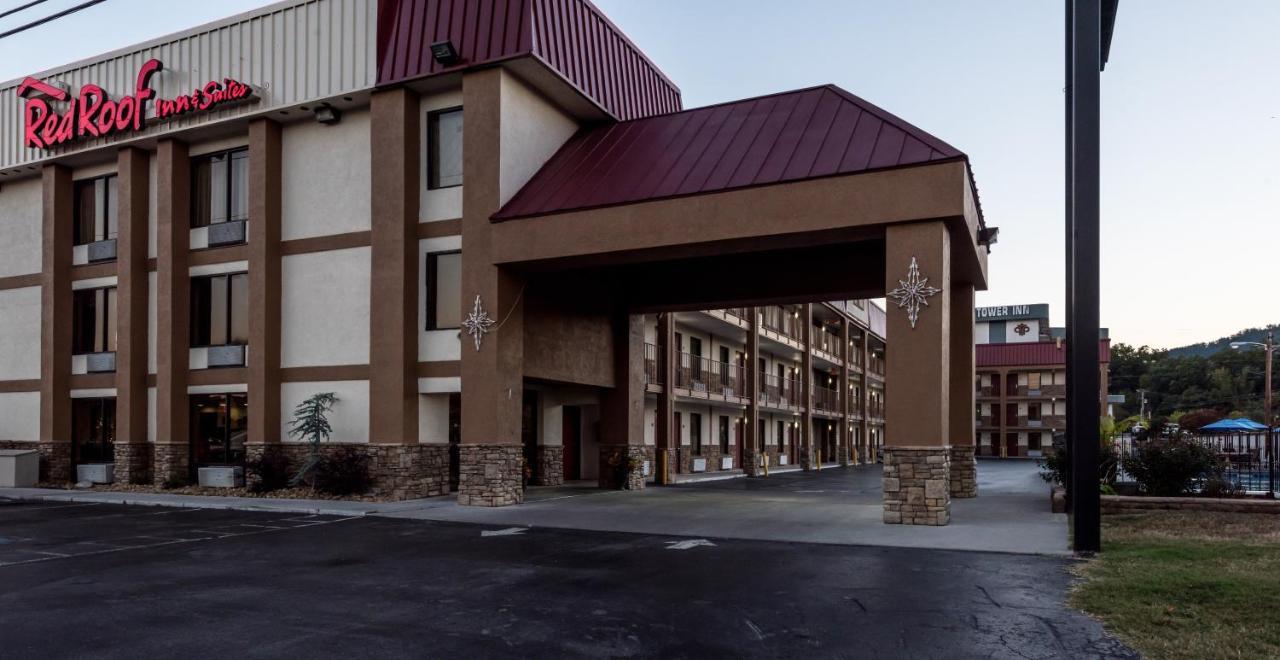 Red Roof Inn & Suites Pigeon Forge Parkway מראה חיצוני תמונה
