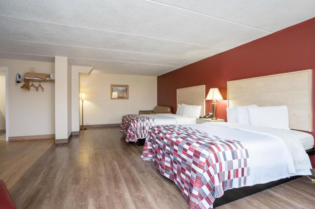 Red Roof Inn & Suites Pigeon Forge Parkway מראה חיצוני תמונה