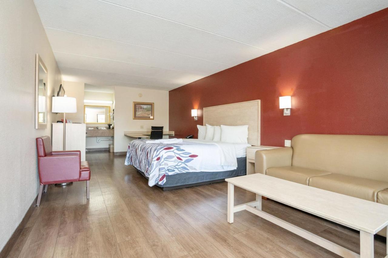 Red Roof Inn & Suites Pigeon Forge Parkway מראה חיצוני תמונה