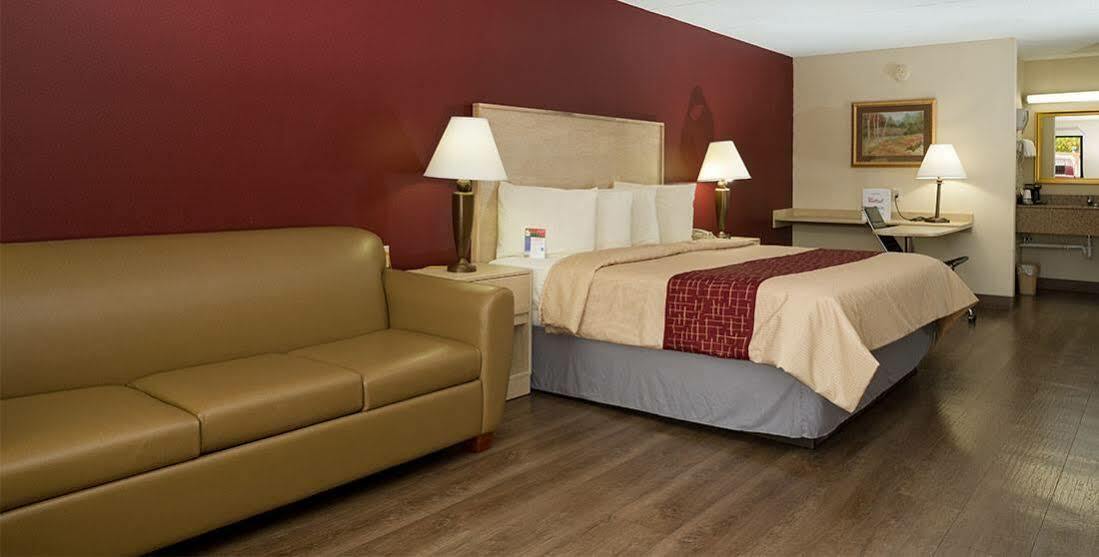 Red Roof Inn & Suites Pigeon Forge Parkway מראה חיצוני תמונה